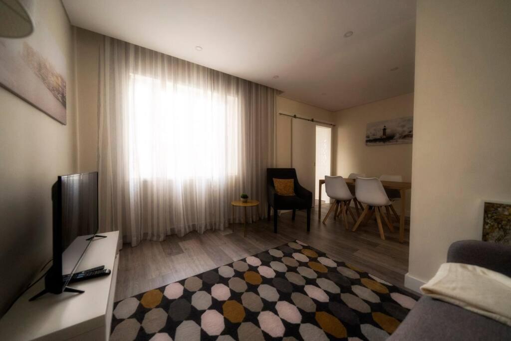 Heart Of Cedofeita Apartment Porto Luaran gambar